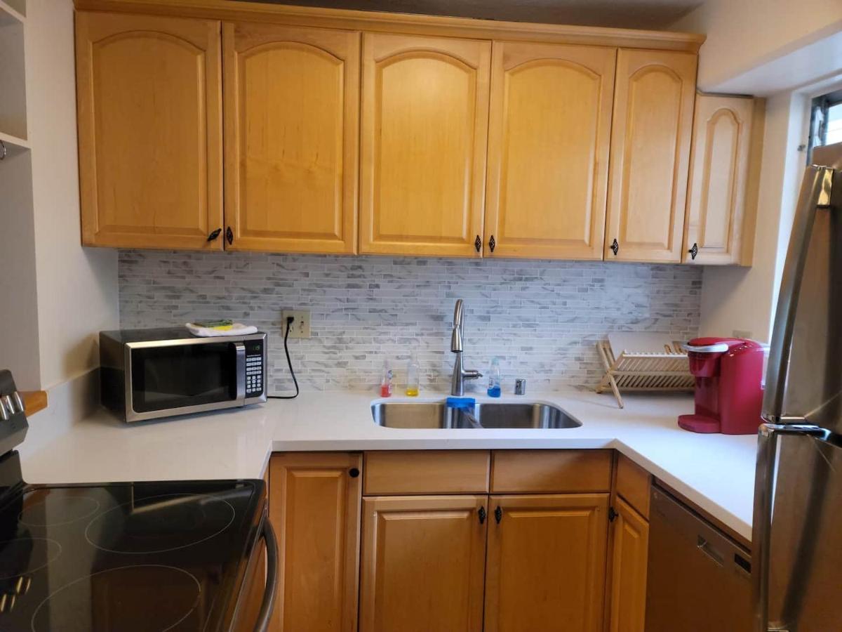 Waikiki 2Br King/King Beds Newly Renovated Apartment โฮโนลูลู ภายนอก รูปภาพ
