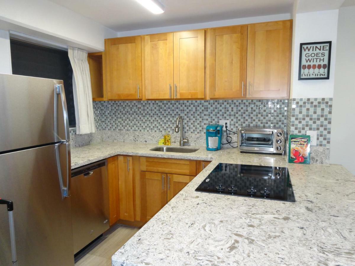 Waikiki 2Br King/King Beds Newly Renovated Apartment โฮโนลูลู ภายนอก รูปภาพ